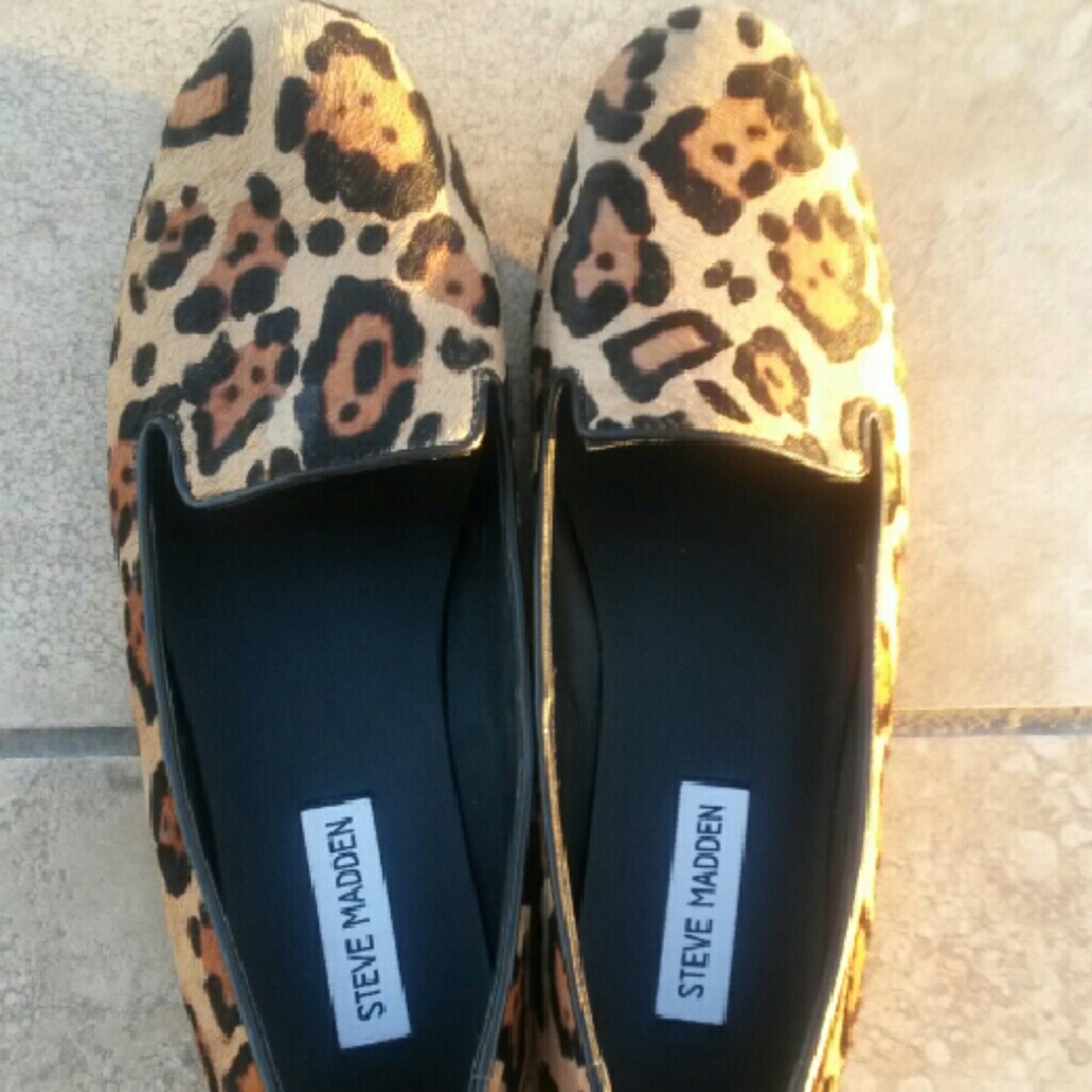 Animal print flat loafers